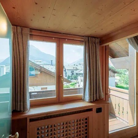 Revo - Santa Barbara1 Apartman Bormio